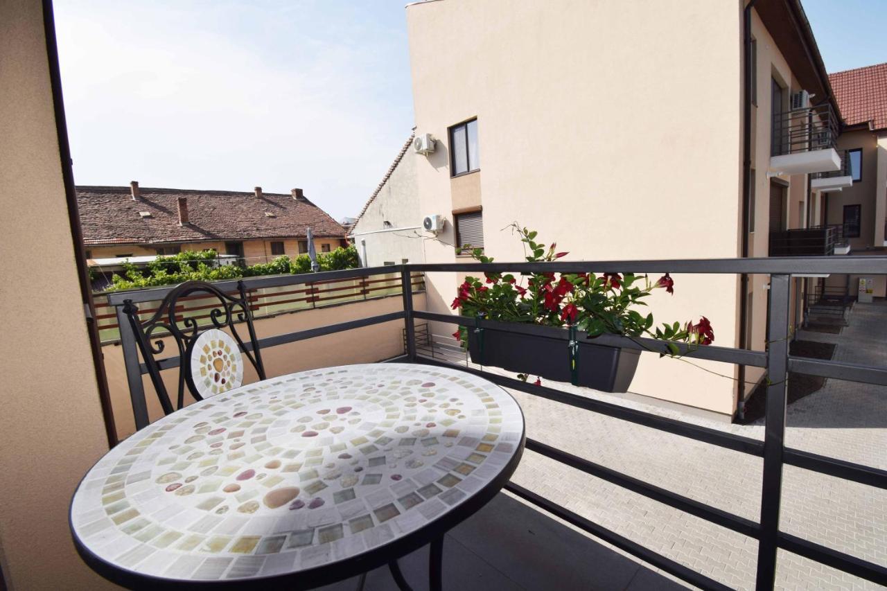 Luxury Apartment Central Târgu-Mureş Exterior foto